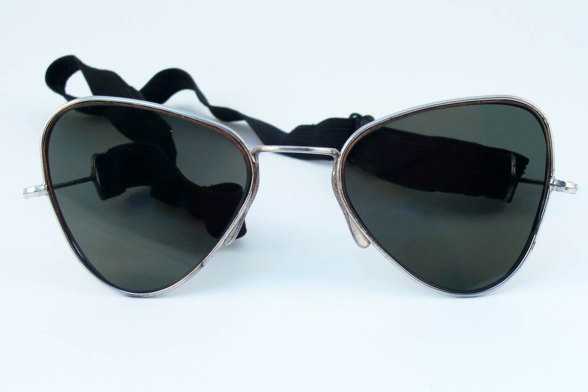 Men Retro Style Sunglasses Black Flame UV400 – MaxiDeals