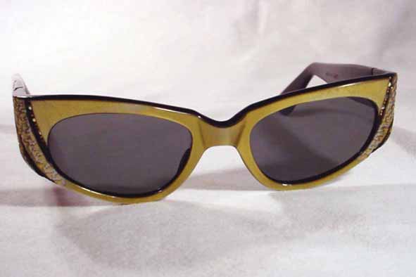 vintage sunglasses : womens : 1960's marked MADE IN FRANCE